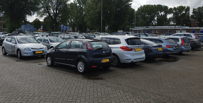 Er zijn verschillende soorten autoverzekeringen. Het aanbod aan autoverzekeringen is enorm © Alleverzekeringenopeenrij.nl