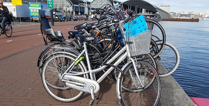De dekking voor je fiets bij de reisverzekering is vaak mager. Overweeg of je niet beter een losse fietsverzekering kunt afsluiten. © Alleverzekeringenopeenrij.nl