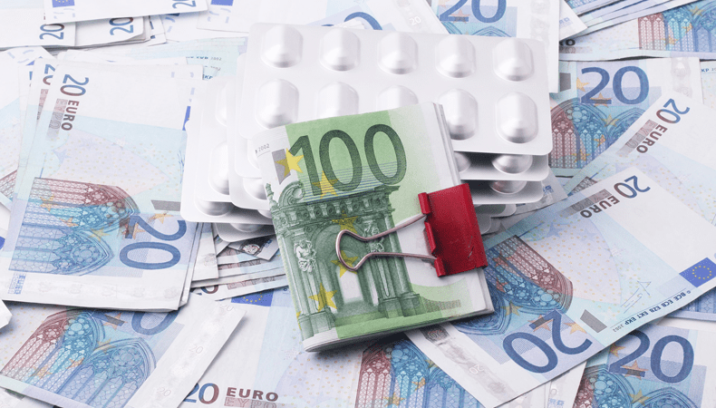 Zorgverzekeringen 2023 vergelijken kan tientallen euro's in de premie schelen. © Marek Studzinski / Pixabay